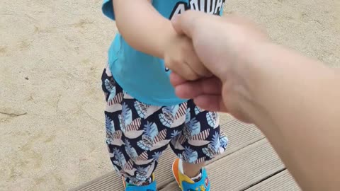 Dad, hold my hand