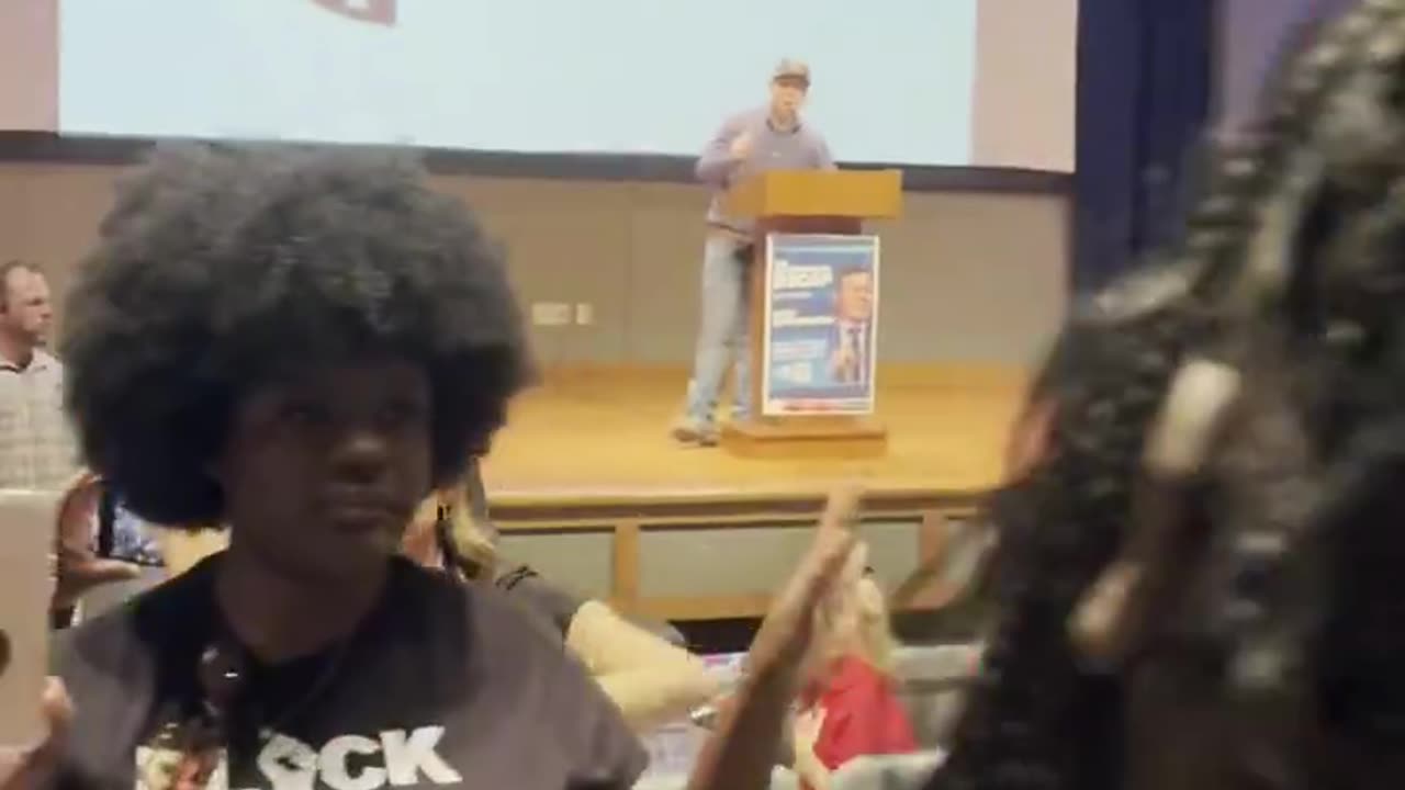 BLM activists disrupt Kyle Rittenhouse's speech