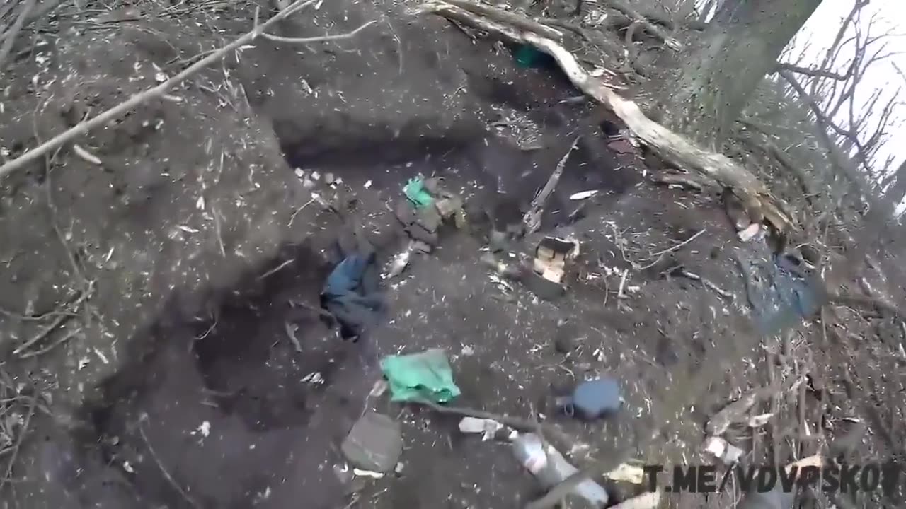 Russian GoPro footage of Airborne Forces Pskov paratroopers clearing Ukrainian position