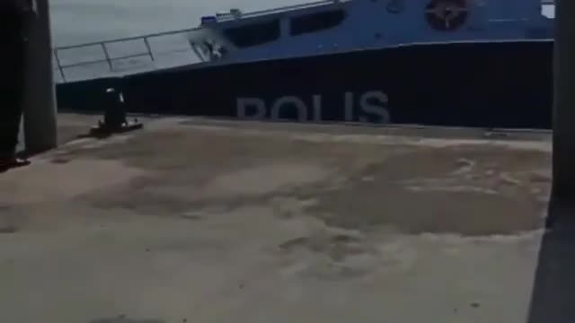 😎COOL BOAT PARK😍😱