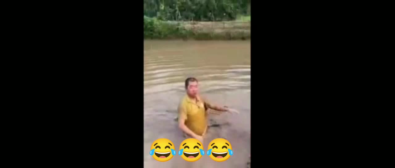 Moments of funny life😃😃😃