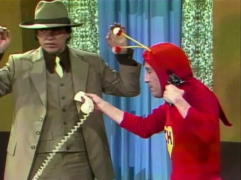 Chapolin - 031 - Proibido Mexer com Bombas em Horas de Serviço!
