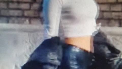 Saturday Sexy Legs Walk 💖💋