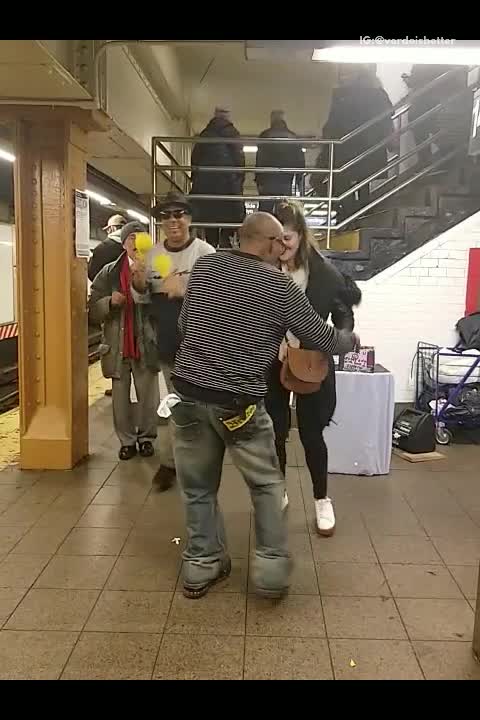 Couple dancing salsa subway music band