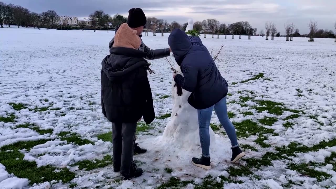 Snow blankets Liverpool region