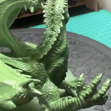 Gargantuan green dragon miniature only primed