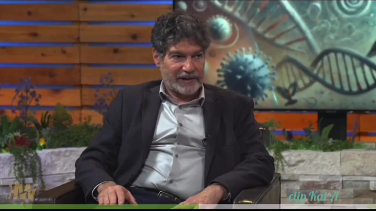 Dr Bret Weinstein is now embarrassed to admit that he has changed his position on childhood vaccines