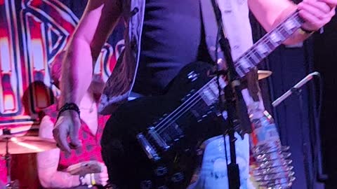 Wyld Ryde "Six Gun Shooter"