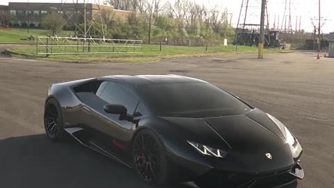 Lamborghini Aventador