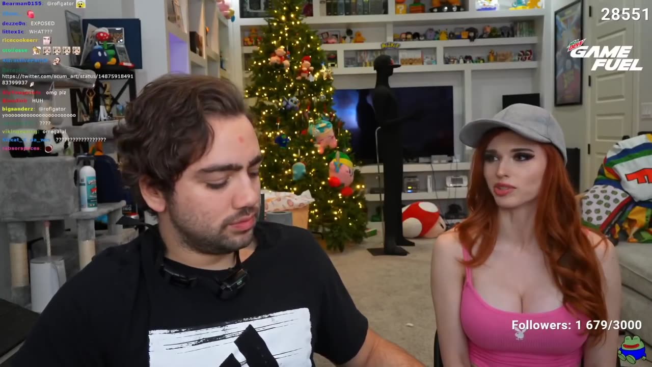 Mizkif Asks Amouranth The Question Everyone Wants To Know...