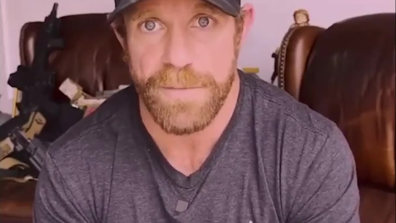 Navy Seal Chief Eddie Gallagher Exposes Dan Crenshaw