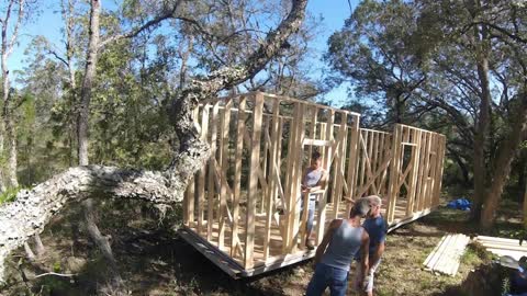 Time-lapse building a tiny home with original instrumentals