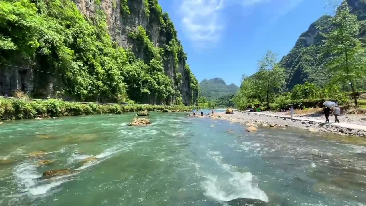 Castle peak green water