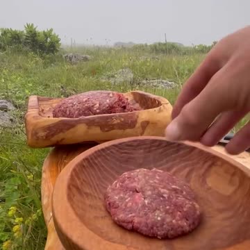 Wild cooking in high mountains