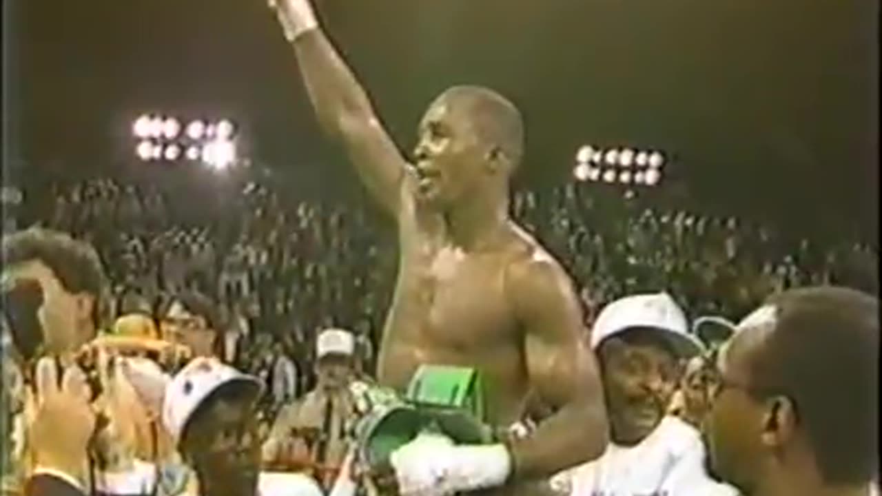 'Sugar" Ray Leonard vs Donny Lalonde Nov 07 1988 Caesars Palace, Paradise, NV