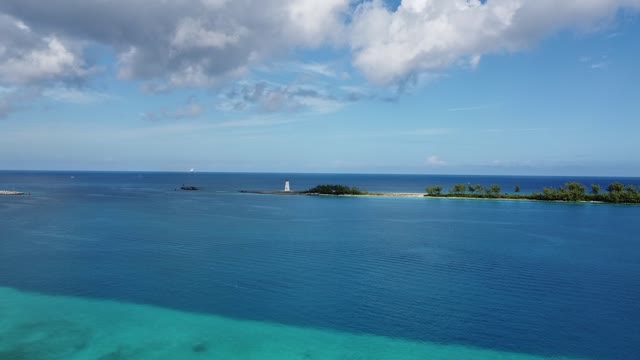 Freeport Bahamas Beach - Drone flight to the lighthouse