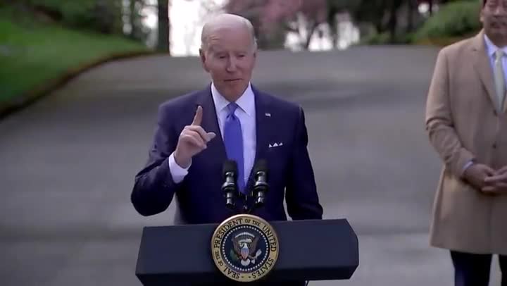 Biden: "I have asthma and 80% of the people who, in fact, we grew up with have asthma."