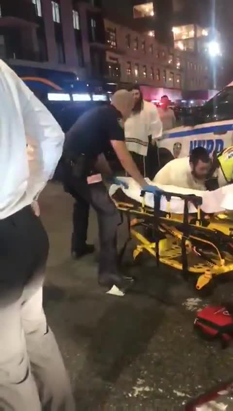 NYPD officer injured in Brooklyn