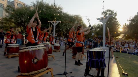 Exclusively witnessed a group of Japanese beat the drums in an amazing video