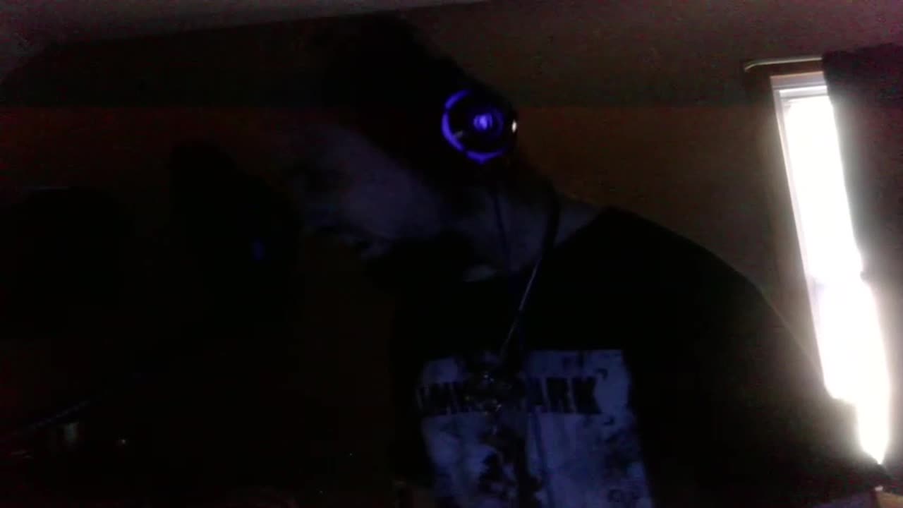 Cyraxx Kick 2023-10-25 Eff the past live for the future