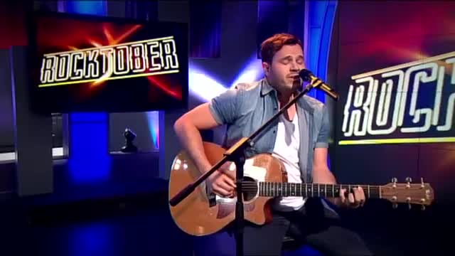 Personalised Songwriter For Hire In Australia | Asongforyouforever.com