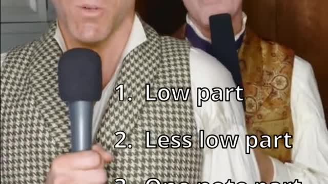 Ryan Reynolds singing