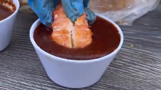 I bet you don’t eat lobster like I do . What’s your go to sauce From Clawszone.
