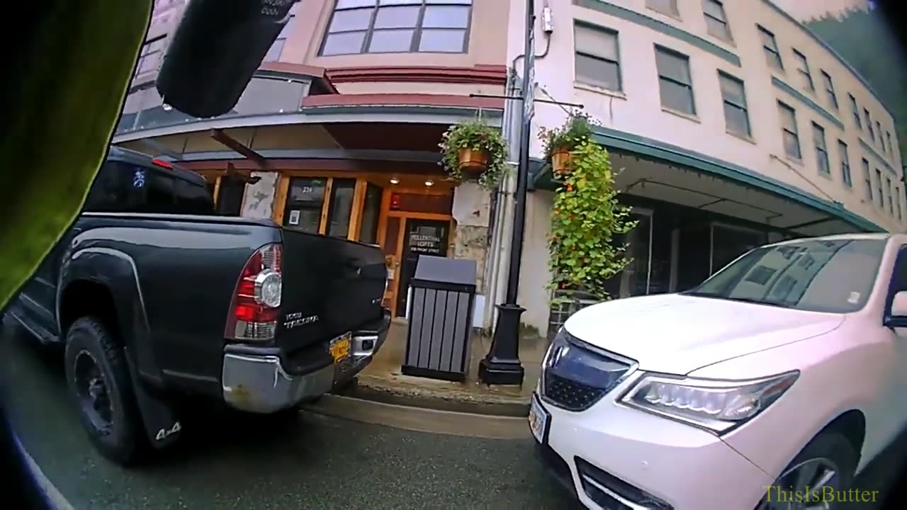 Bodycam shows homeless man armed with a knife being fatally shot by Juneau police after non-lethal failed