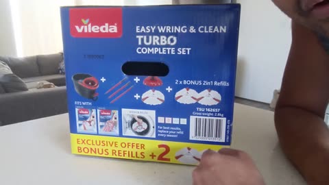 Vileda Easy Wring & Clean Turbo Mop & Bucket - Assembly and Review