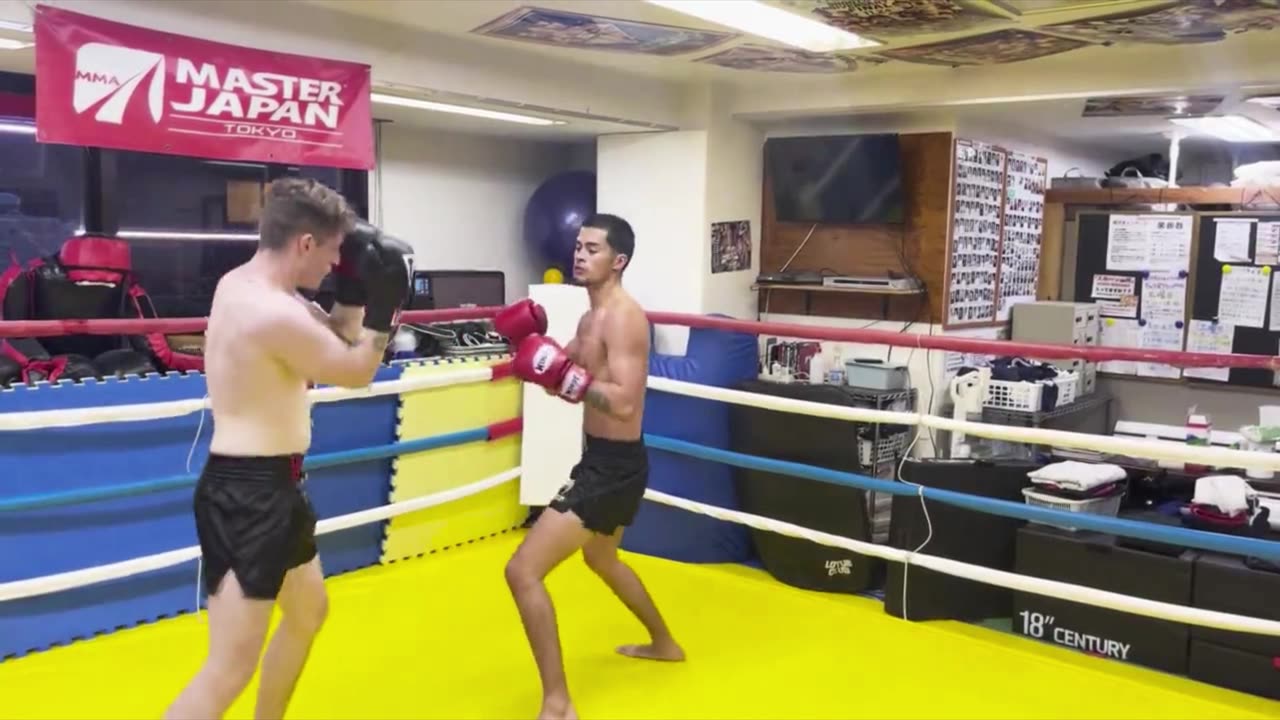 sneako sparring in tokyo