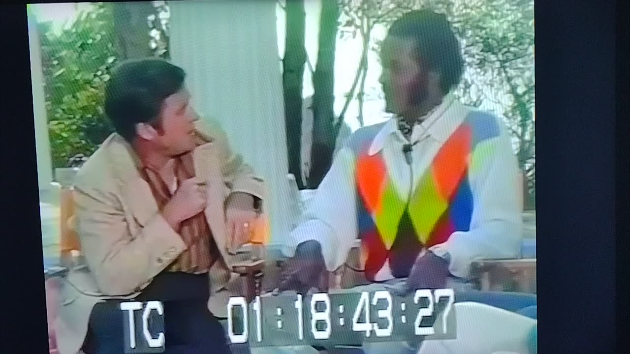 Chuck Berry 1971 Maybelline. Johnny B Good Live