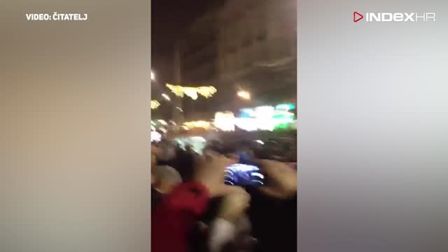 Deseci tisuća ljudi izašlo na beogradske ulice protiv Vučića