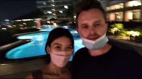 Picking-Up Thai Girls In Bangkok