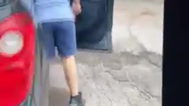 BRUTAL: Female Postal Worker Viciously Beaten in Flint, Michigan Over Delayed Stimulus Checks