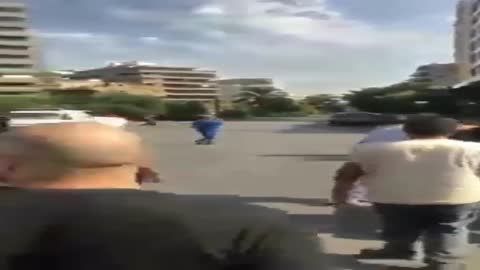 Beirut: Heavy Gunfire and Explosions Amid Hezbollah and Amal Protest