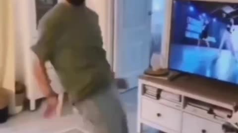 😂😂😂😂😜