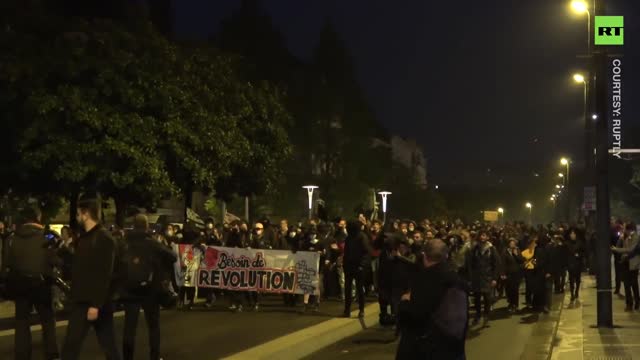 Chaos in Paris & Nantes following election results