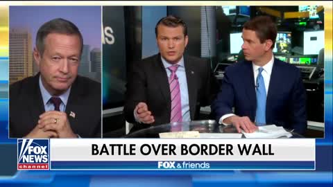 Former Dem 2016 Candidate: Let 'Obsessed' Trump Build Wall If It Saves DACA