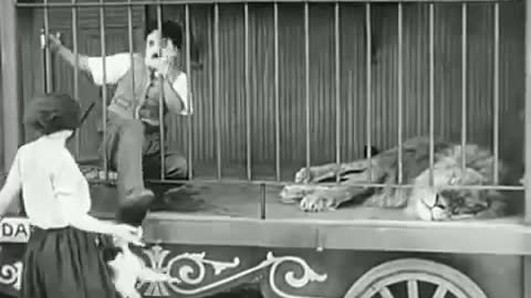 Charlie chaplin in circus 😂😂😂😂