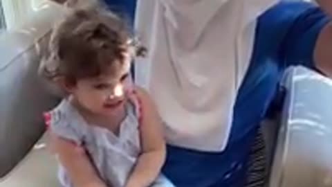 kids reaction to dad shaving his beard