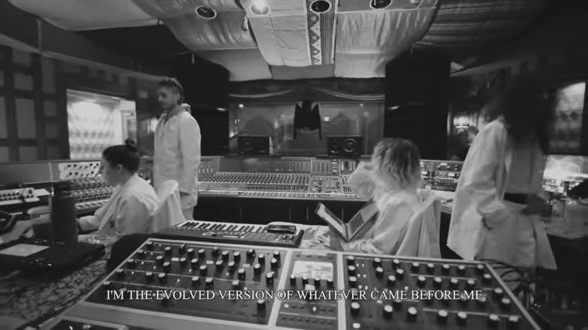 What being a pioneer is: 070 Shake