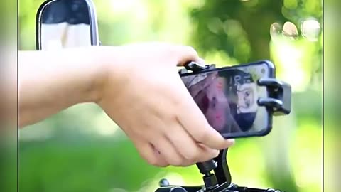 Motorcycle & Bicycle Phone Mount - Shockproof 🎉 Price: 0€