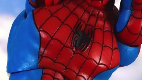 Mafex Spider Man Finds Marvel Legends Spider Man ✌