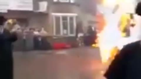 Jewish Students burned the Zionist Star in the yeshiva.