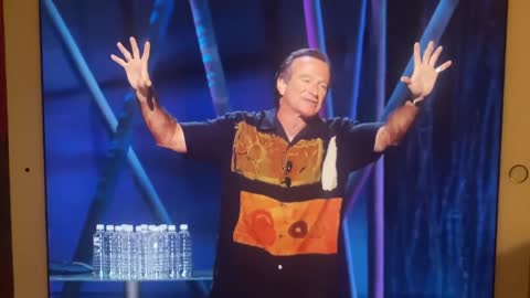 ROBIN WILLIAMS TALKS ABOUT GATES?