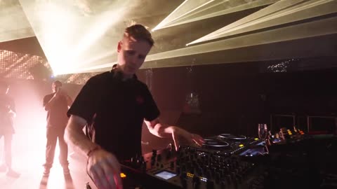 Joris Voorn Live at Resistance, Medellin