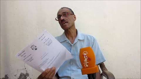 un marocain se plaigne contre ses collégues