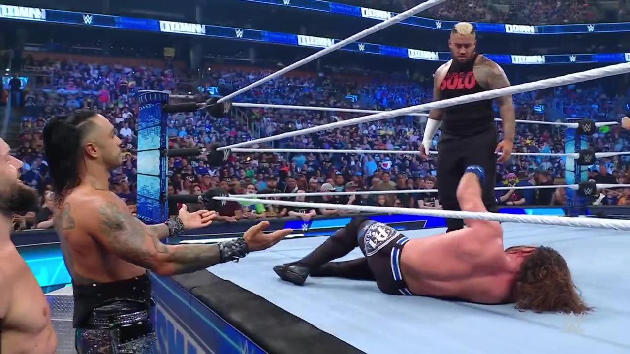 The Judgment Day feed AJ Styles to Solo Sikoa- SmackDown highlights, Sept. 8, 2023