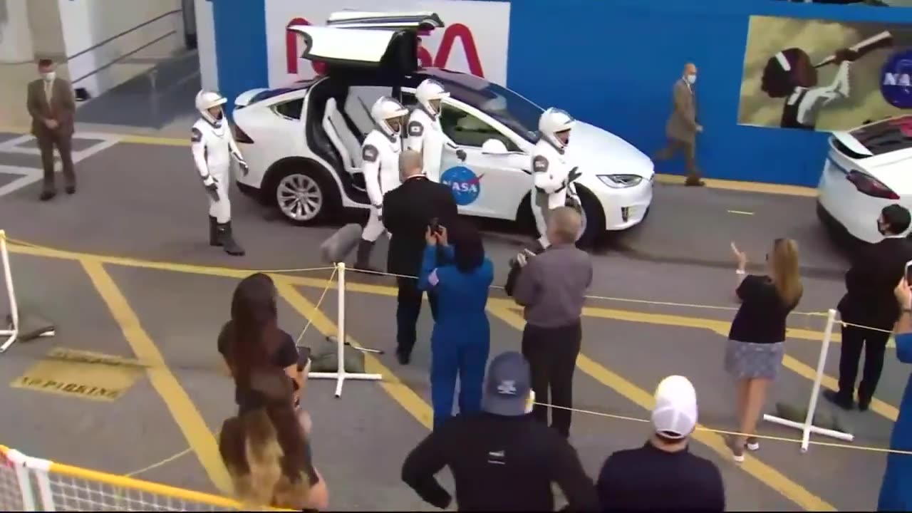 Crew-1 Mission Approach