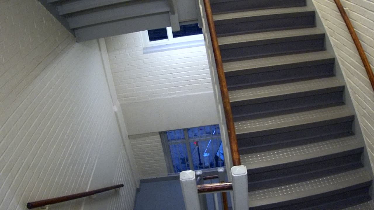 3895FHOB05Stair7_2021-01-06_07h09min27s777ms.mp4